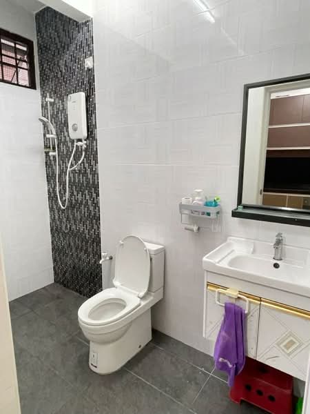 Rumah Teres untuk Dijual di Bandar Seri Alam (Masai) - Au Yong Lucy - PropertyGuru.com.my