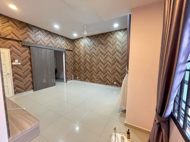 Rumah Teres untuk Dijual di Bandar Seri Alam (Masai) - Au Yong Lucy - PropertyGuru.com.my