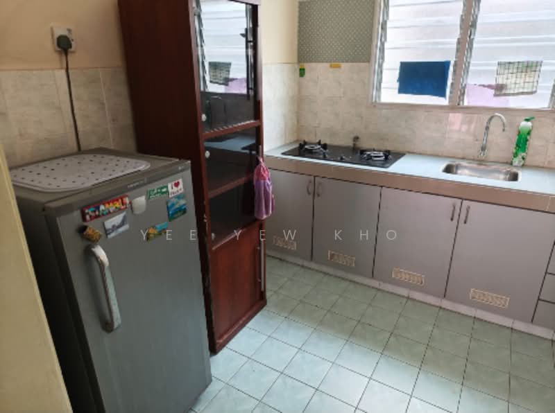 Pangsapuri untuk Disewa di Arena Green - Yee Yew Kho - Kitchen - PropertyGuru.com.my