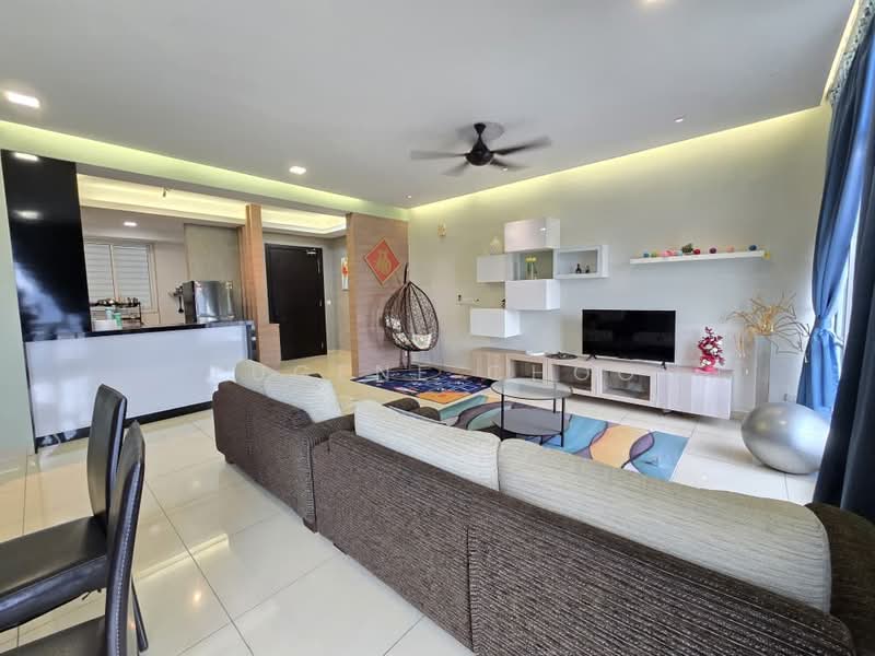 Kondominium untuk Disewa di The Chorus @ Boulevard Business Park - Eugene Choo - Living Room - PropertyGuru.com.my