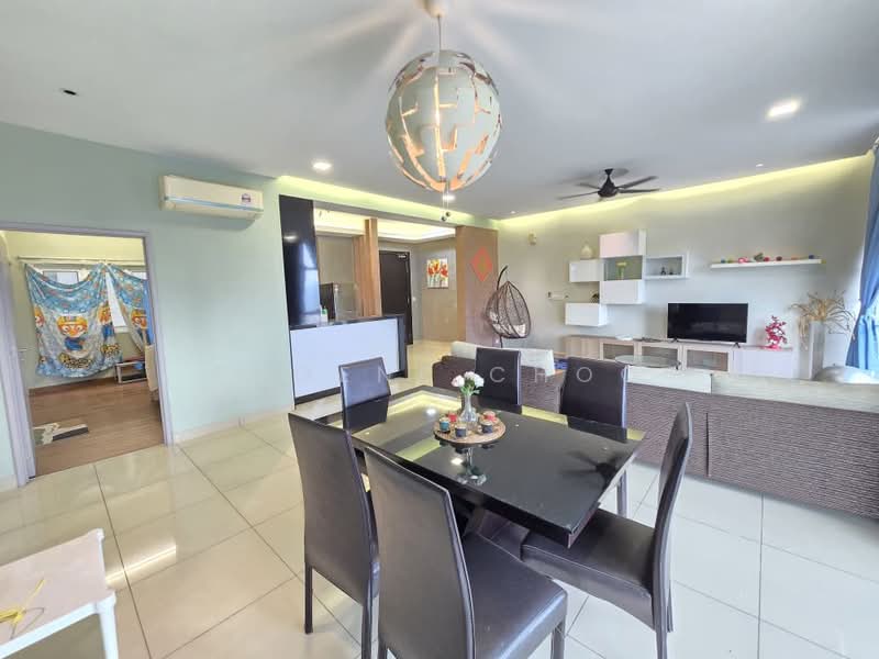 Kondominium untuk Disewa di The Chorus @ Boulevard Business Park - Eugene Choo - Living Room - PropertyGuru.com.my