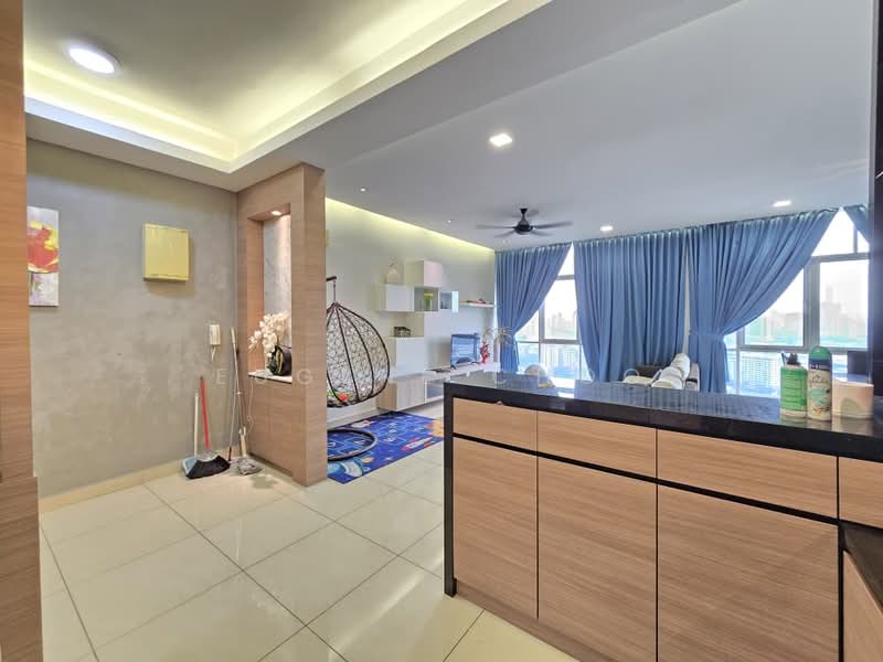 Kondominium untuk Disewa di The Chorus @ Boulevard Business Park - Eugene Choo - Living Room - PropertyGuru.com.my