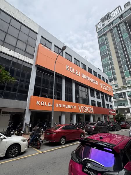 Kedai / Pejabat untuk Disewa di Dataran Glomac (Petaling Jaya) - Diana Poo - Exterior - PropertyGuru.com.my