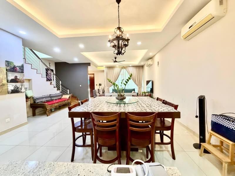 Rumah Teres 2-Tingkat untuk Dijual di Cyberjaya (Selangor) - Adzura Zamedin - Living Room - PropertyGuru.com.my