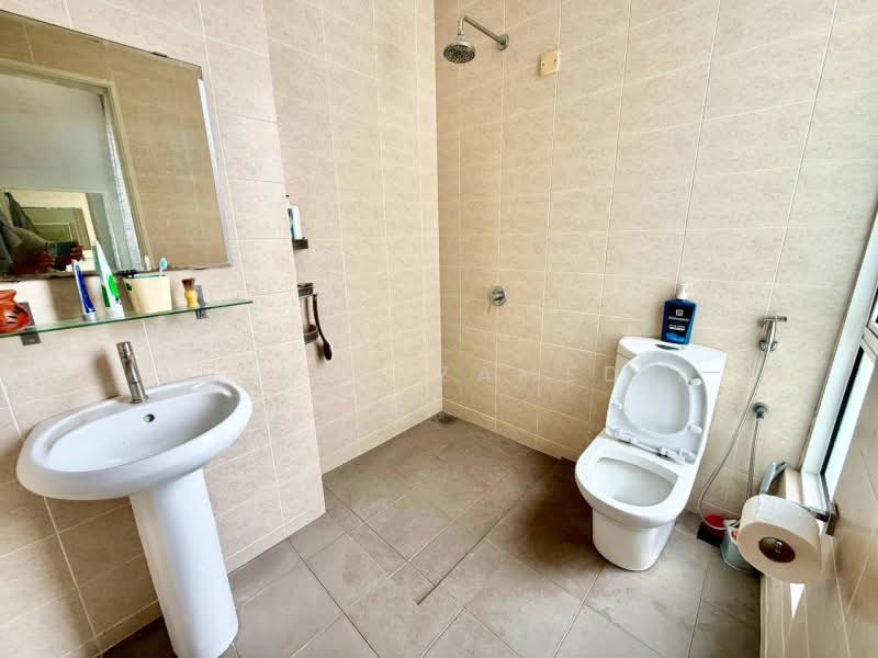 Rumah Teres 2-Tingkat untuk Dijual di Cyberjaya (Selangor) - Adzura Zamedin - Bathroom - PropertyGuru.com.my