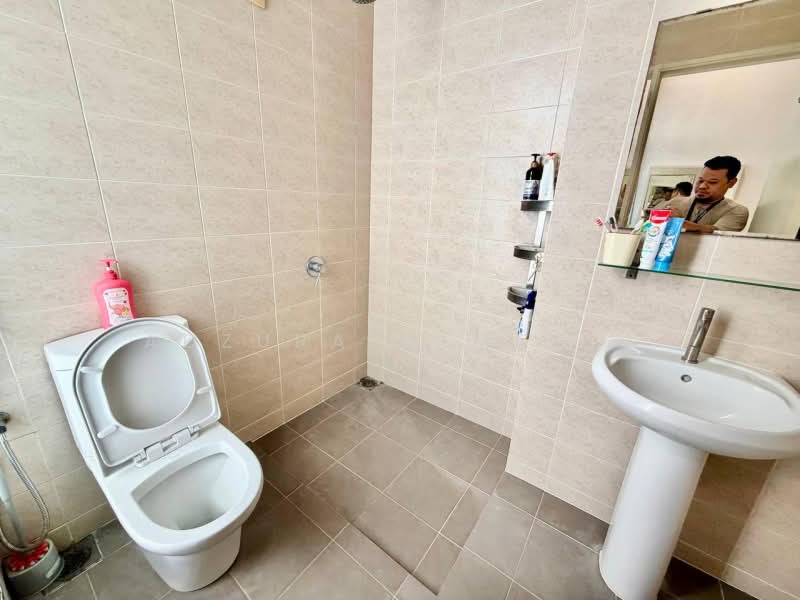 Rumah Teres 2-Tingkat untuk Dijual di Cyberjaya (Selangor) - Adzura Zamedin - Bathroom - PropertyGuru.com.my