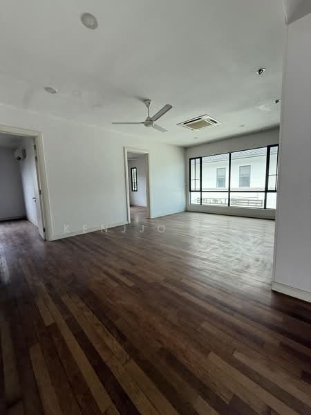 Rumah Banglo untuk Dijual di Kota Kemuning (Shah Alam) - Kenjjo Yeo - Living Room - PropertyGuru.com.my