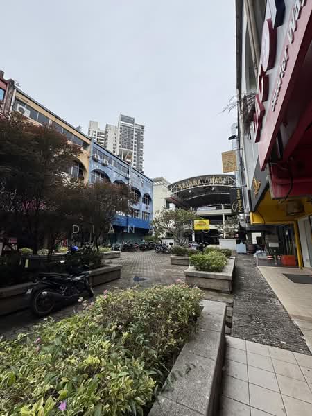 Shop for Rent in Dataran Glomac (Petaling Jaya) - Diana Poo - Exterior - PropertyGuru.com.my