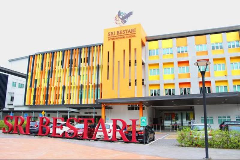 2.5-storey Terraced House for Sale in Bandar Sri Damansara (Selangor) - Jason Ong - PropertyGuru.com.my