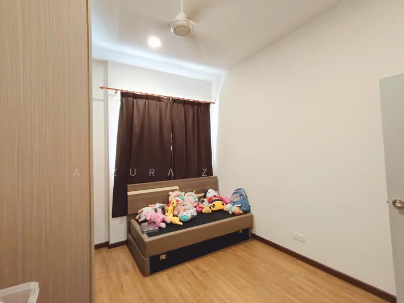 2-storey Terraced House for Sale in Bandar Tropicana Aman (Telok Panglima Garang) - Adzura Zamedin - Bedroom - PropertyGuru.com.my