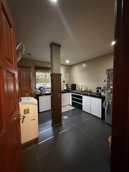 Rumah Teres 2 Tingkat untuk Dijual di Kota Kemuning (Shah Alam) - Kenjjo Yeo - Kitchen - PropertyGuru.com.my