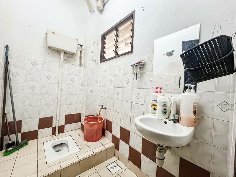 2-storey Terraced House for Sale in Bandar Baru Bangi (Selangor) - Nur Adibah Ishak - PropertyGuru.com.my