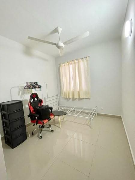 Service Residence for Sale at Maxim Residences - Danilo Lim - Bedroom - PropertyGuru.com.my