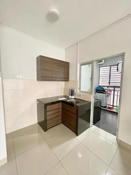Service Residence for Sale at Maxim Residences - Danilo Lim - Kitchen - PropertyGuru.com.my