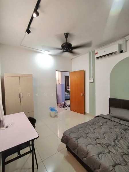 Servis Apartment untuk Dijual di Maxim Residences - Danilo Lim - Bedroom - PropertyGuru.com.my