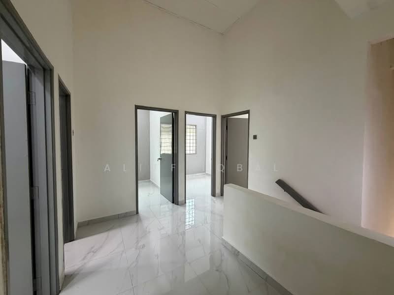 2-storey Terraced House for Sale in Bandar Tasik Puteri (Rawang) - Aliff Iqbal - PropertyGuru.com.my