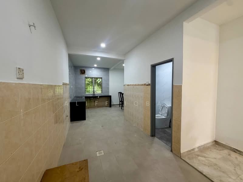 2-storey Terraced House for Sale in Bandar Tasik Puteri (Rawang) - Aliff Iqbal - PropertyGuru.com.my