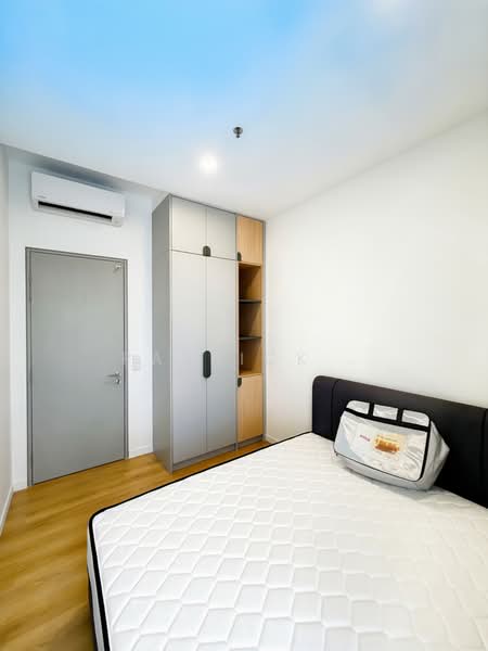 Service Residence for Sale at The Meg Serviced Residence - Patrick . - Bedroom - PropertyGuru.com.my
