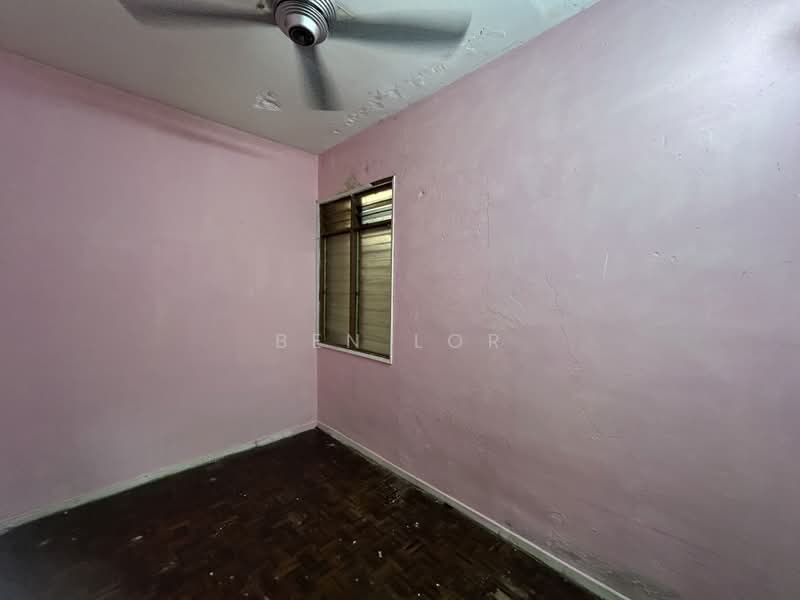 Flat for Rent at Taman Perindustrian Pusat Bandar Puchong - Ben Lor - PropertyGuru.com.my