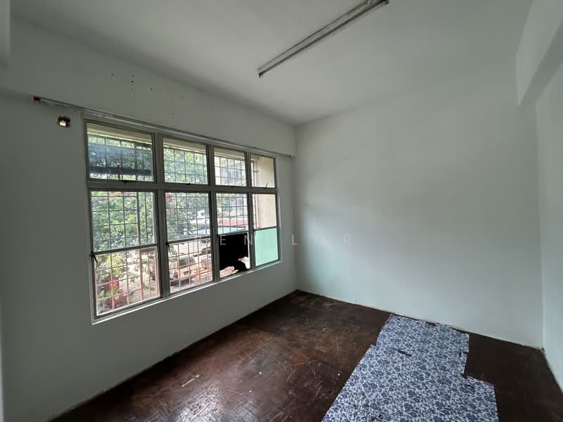 Flat for Rent at Taman Perindustrian Pusat Bandar Puchong - Ben Lor - PropertyGuru.com.my