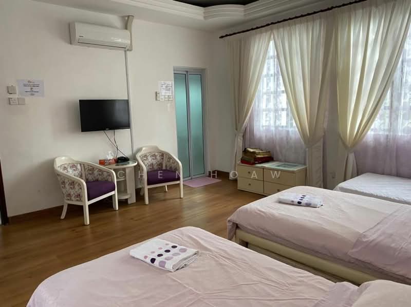 Rumah Banglo untuk Dijual di Kuala Sungai Baru (Melaka) - Chen Hoaw - Bedroom - PropertyGuru.com.my