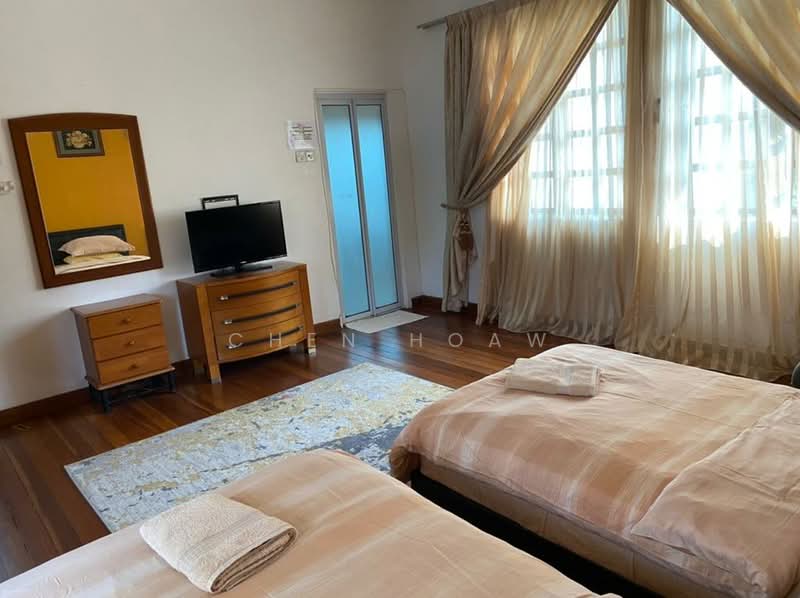 Rumah Banglo untuk Dijual di Kuala Sungai Baru (Melaka) - Chen Hoaw - Bedroom - PropertyGuru.com.my