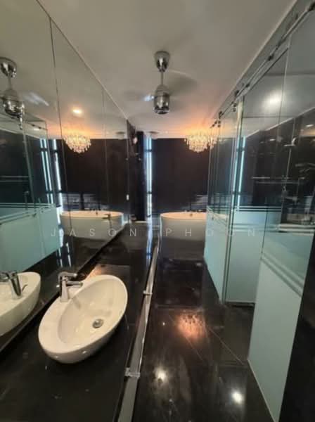 Kondominium untuk Dijual di Setia V Residences - Jason Phoon - Bathroom - PropertyGuru.com.my