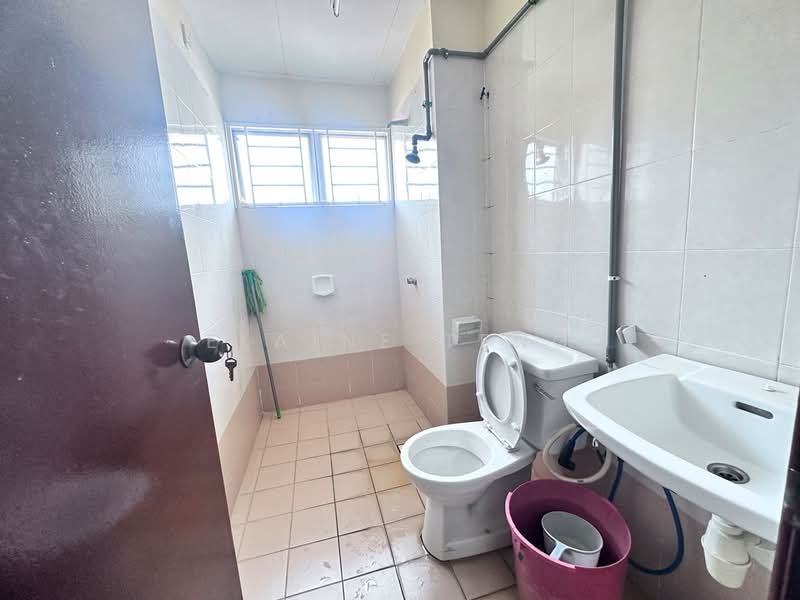 2-storey Terraced House for Sale in Bandar Botanic (Klang) - Elaine Teng - Bathroom - PropertyGuru.com.my