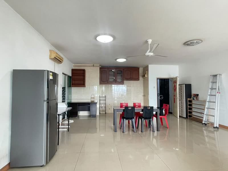 Condominium for Rent at Dynasty Garden Condominium - Celine Kong - Kitchen - PropertyGuru.com.my