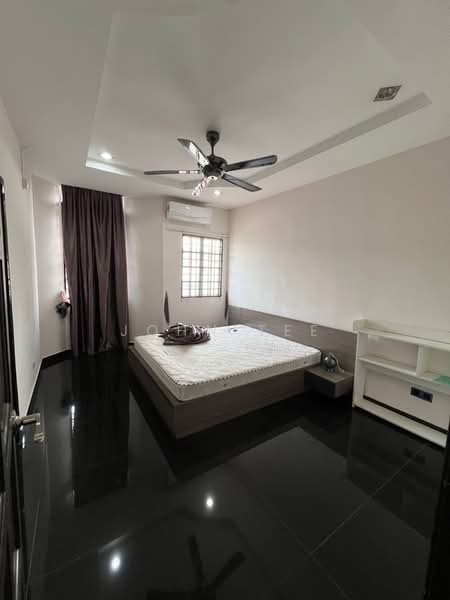 2-storey Terraced House for Rent in Bandar Puteri Klang (Klang) - John Tee - Bedroom - PropertyGuru.com.my