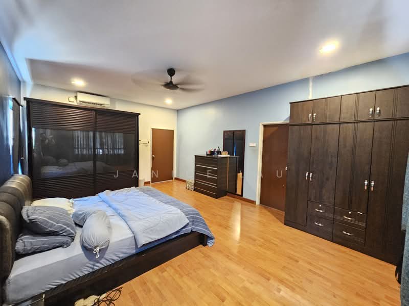 Rumah Teres 2.5 Tingkat untuk Dijual di Batu 9 (Cheras) - Janice Lau - Bedroom - PropertyGuru.com.my