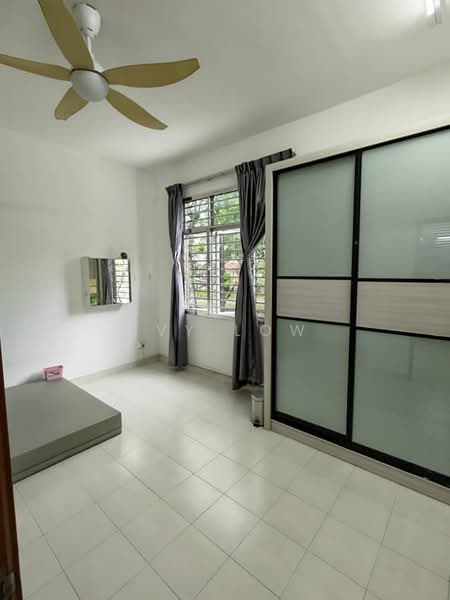 Pangsapuri untuk Disewa di Sri Mas - Ivy Low - Bedroom - PropertyGuru.com.my