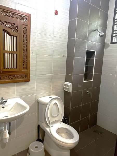 Rumah Teres 2 Tingkat untuk Dijual di Bandar Seri Alam (Masai) - Karl Lim - PropertyGuru.com.my