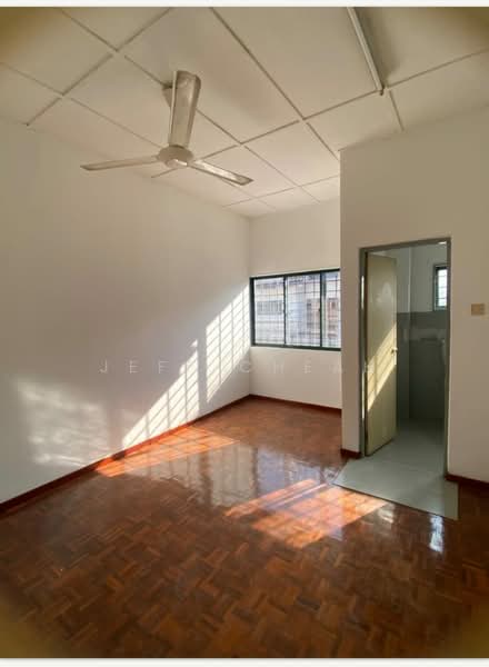 Rumah Teres 2-Tingkat untuk Dijual di Sungai Long (Bandar Sungai Long) - Jeff Cheah - Interior - PropertyGuru.com.my