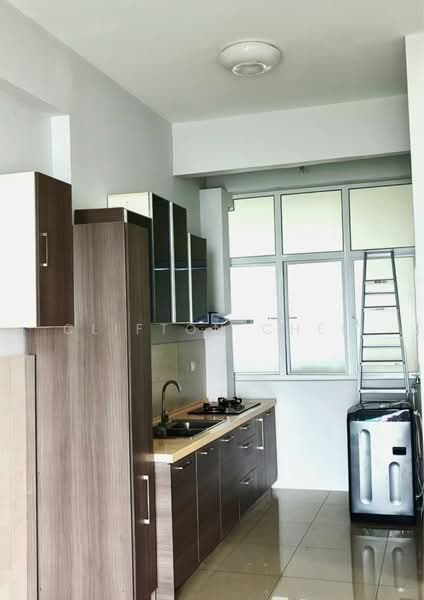 Kondominium untuk Dijual di The Peak Residences - Clifton Chee - Kitchen - PropertyGuru.com.my