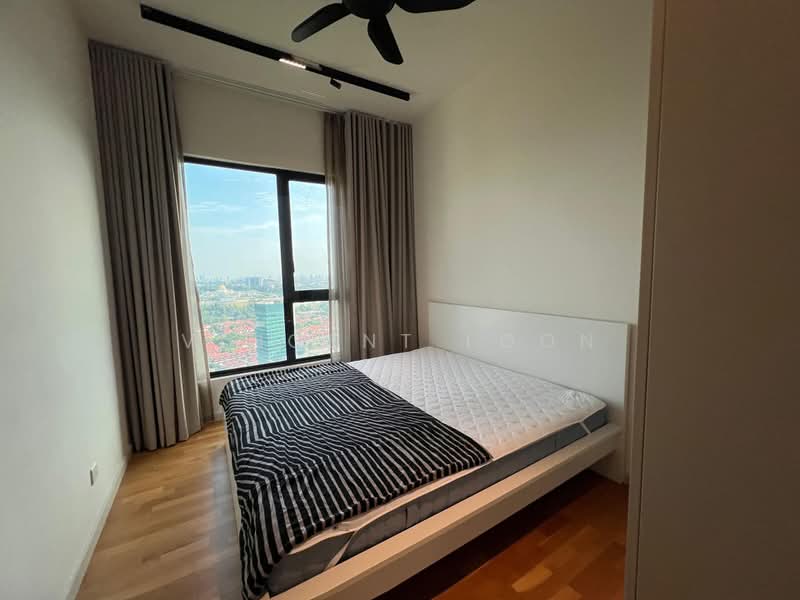Servis Apartment untuk Disewa di Residensi Solaris Parq - Vincent Loon - Bedroom - PropertyGuru.com.my