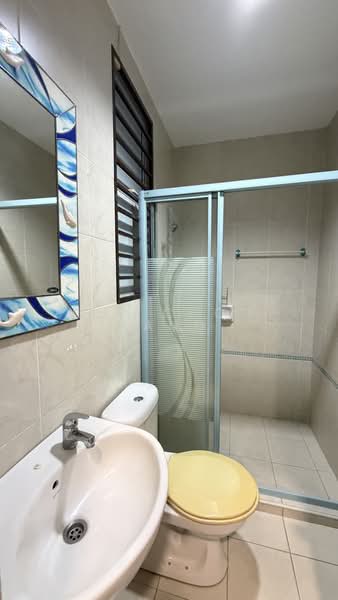 Semi-Detached House for Sale in Kota Kemuning (Shah Alam) - Anjoe Tang - Bathroom - PropertyGuru.com.my