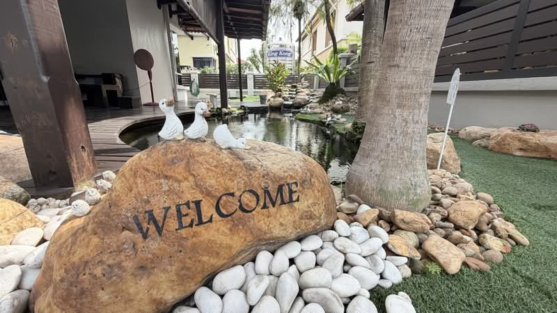 Semi-Detached House for Sale in Kota Kemuning (Shah Alam) - Anjoe Tang - Garden - PropertyGuru.com.my
