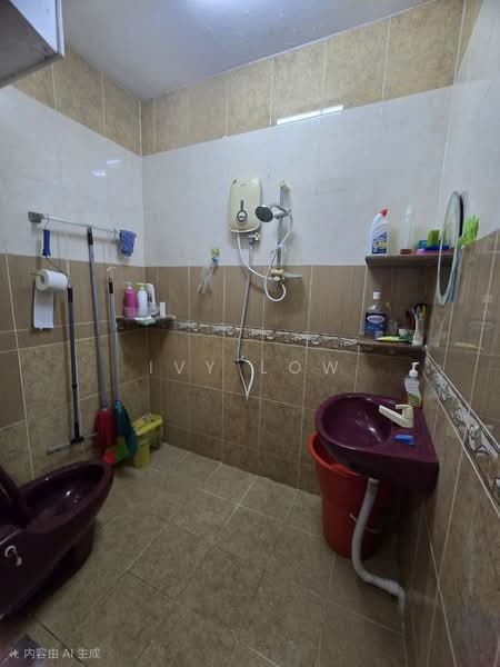 Rumah Flat untuk Dijual di Rumah Pangsa Permas Jaya - Ivy Low - Bathroom - PropertyGuru.com.my