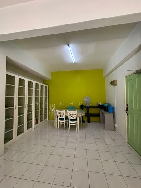 Kondominium untuk Disewa di Evergreen Park Acorn & Hazel - YY Chong - Dining Room - PropertyGuru.com.my