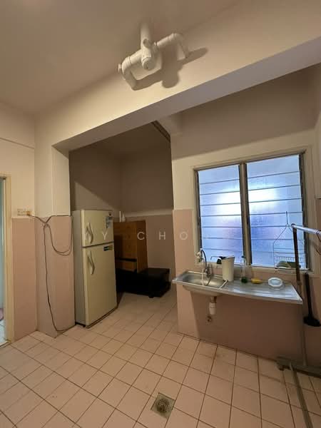 Kondominium untuk Disewa di Evergreen Park Acorn & Hazel - YY Chong - Kitchen - PropertyGuru.com.my