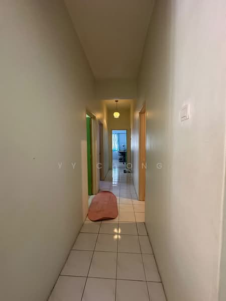 Kondominium untuk Disewa di Evergreen Park Acorn & Hazel - YY Chong - Corridor - PropertyGuru.com.my