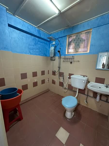 Kondominium untuk Disewa di Evergreen Park Acorn & Hazel - YY Chong - Bathroom - PropertyGuru.com.my