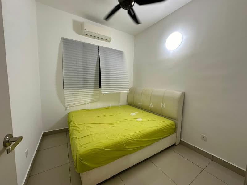 Condominium for Sale at Skycube - Annie Tan - Bedroom - PropertyGuru.com.my