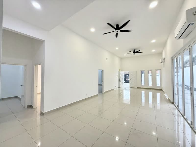 Semi-Detached House for Sale in Taman Ungku Tun Aminah (Skudai) - Janice . - PropertyGuru.com.my