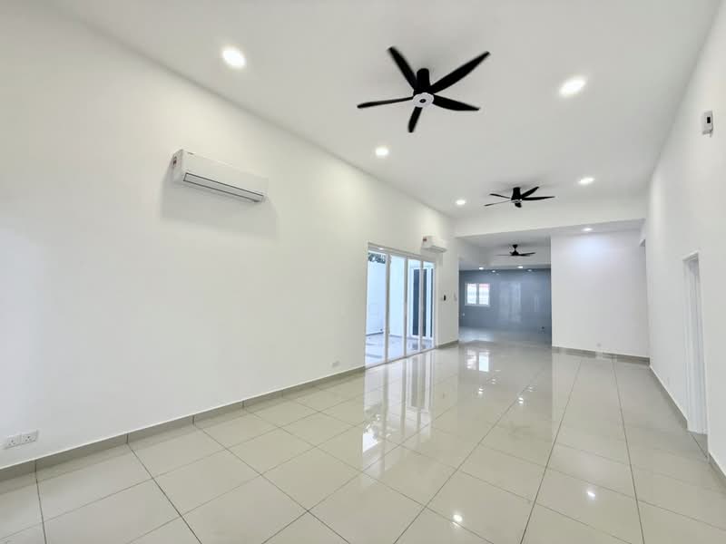 Semi-Detached House for Sale in Taman Ungku Tun Aminah (Skudai) - Janice . - PropertyGuru.com.my