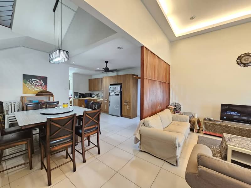 2.5-storey Terraced House for Sale in Cheras (Selangor) - Janice Lau - Dining Room - PropertyGuru.com.my