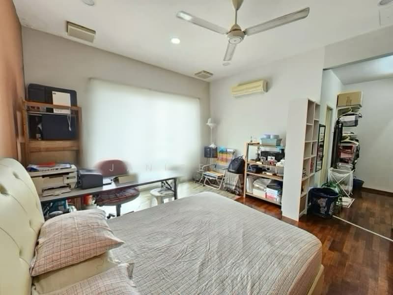 2.5-storey Terraced House for Sale in Cheras (Selangor) - Janice Lau - Bedroom - PropertyGuru.com.my