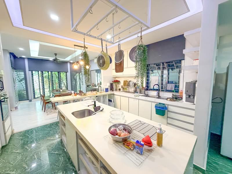 Bungalow for Sale in Taman Damai Jaya (Cheras) - Masnizah Arifin - Kitchen - PropertyGuru.com.my