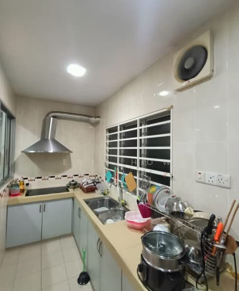 Rumah Teres 2 Tingkat untuk Dijual di Bandar Puteri Puchong (Puchong) - Eric How - Kitchen - PropertyGuru.com.my